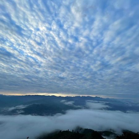 Hilltop Cloud View Genting Luxury Suite Гентинг Хайлендс Екстериор снимка